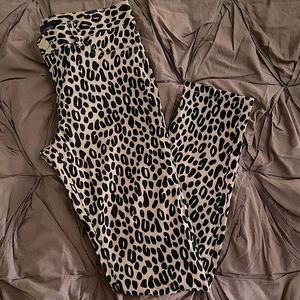Girl’s Leopard Print Jeggings